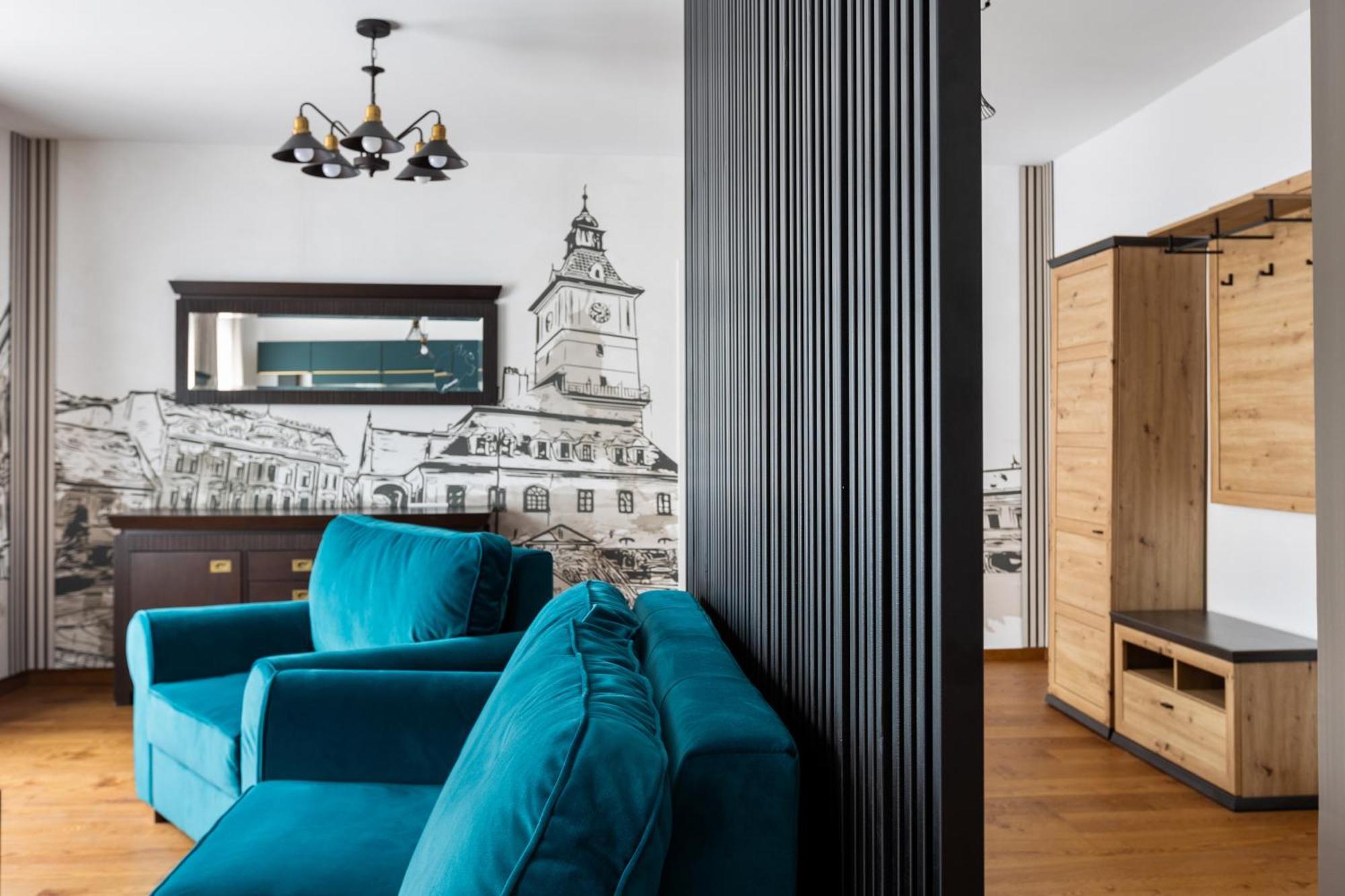 Peak Aparthotel - Old Town - By Cityhost Braşov Exteriör bild