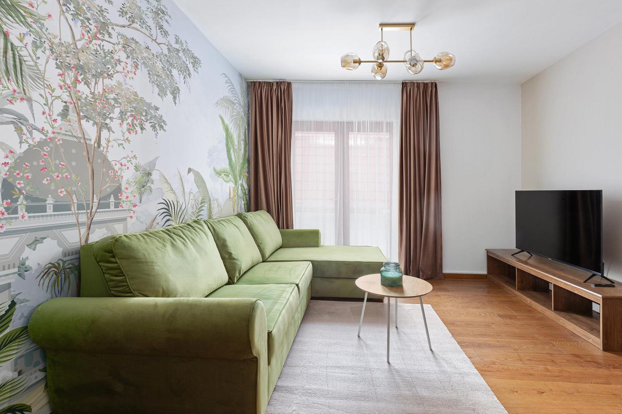 Peak Aparthotel - Old Town - By Cityhost Braşov Exteriör bild